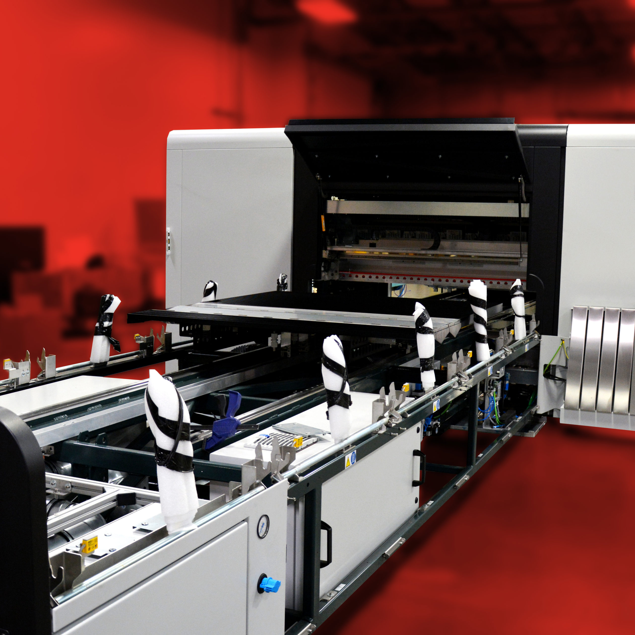 digital printer large format fuji inca x3 digital printer being installed